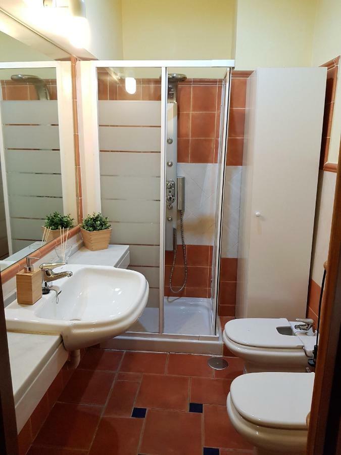 Feria Palace Apartment Seville Ngoại thất bức ảnh